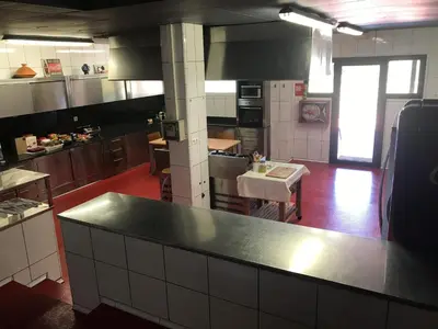 Una cocina o zona de cocina en Spacious Villa in Sant Gregori with Private Pool