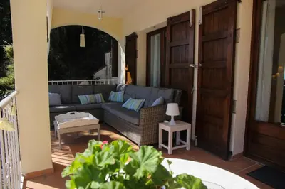 Zona de estar de Club Villamar - Quantoren