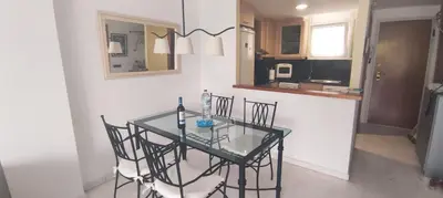 Una cocina o zona de cocina en Blanes Apartamento S'Abanell central park
