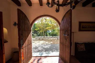 Plano de Catalunya Casas: Spacious Villa Vera up to 24 guests, a short drive to Blanes!
