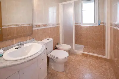 Un baño de Catalunya Casas Lovely Lazy days at Lloret de Mar with private pool