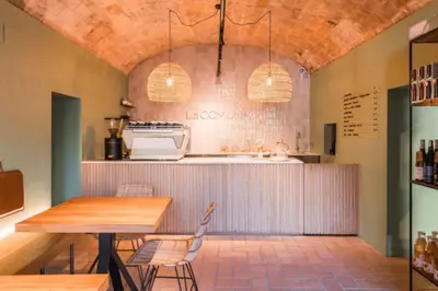 Una cocina o zona de cocina en La Comuna by Bon Dia Residences