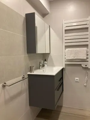 Un baño de Precioso apartamento con piscina en Pals Costa Brava