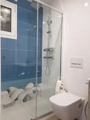 Un baño de Eros Apartament