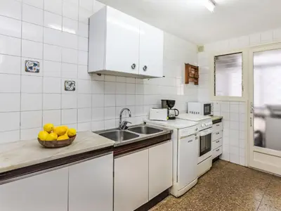 Una cocina o zona de cocina en Apartment Palmeras by Interhome