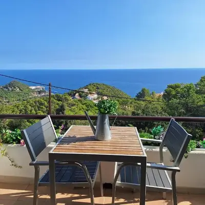 Apt CON VISTAS ALAS ISLAS MEDAS