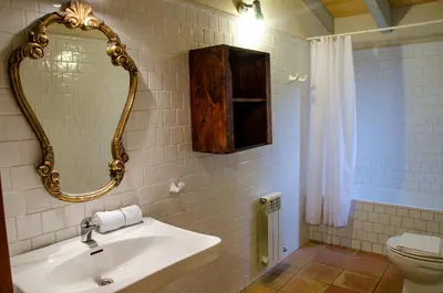 Un baño de Can Margarit