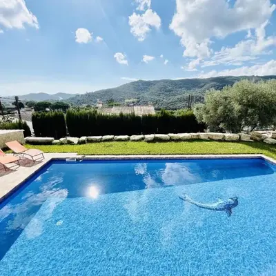 Villa loralil by costabravaway