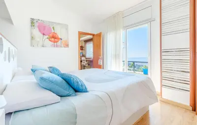 Cama o camas de una habitación en Nice Home In Malgrat De Mar