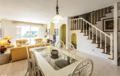 Zona de estar de Nice Home In Sant Feliu De Guíxols