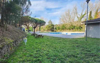 Piscina en o cerca de 2 Bedroom Nice Home In Puig Ventos