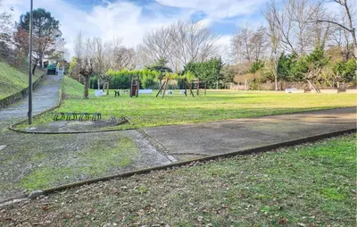Jardín al aire libre en 2 Bedroom Nice Home In Puig Ventos