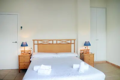 Cama o camas de una habitación en 3 Bedroom Duplex, 30m to the beach, Tamariu, Costa Brava