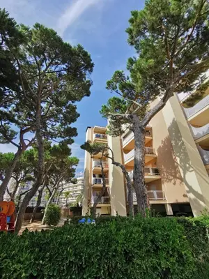 Jardín al aire libre en SANTA SUSANNA Sea Dreams Appartement - Bord de mer