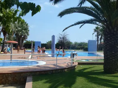 Piscina en o cerca de Albatross Mobile Homes on Camping El Pla de Mar