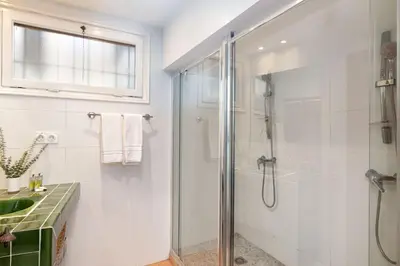 Un baño de Flateli Sa Tuna 1