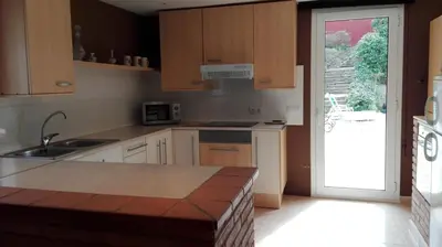 Una cocina o zona de cocina en Holiday Paraiso