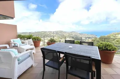 Paisaje cerca de este apartamento