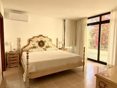 Cama o camas de una habitación en Gran Casa Económica Piscina Privada Begur
