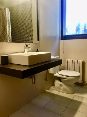 Un baño de Gran Casa Económica Piscina Privada Begur