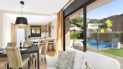 Piscina en o cerca de 2Llev 2 - Lloret de Mar