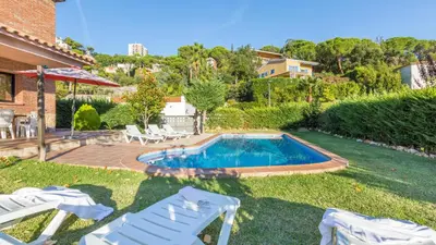 Piscina en o cerca de 2Llev 2 - Lloret de Mar