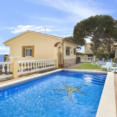 Villa Crisa - Lloret de Mar