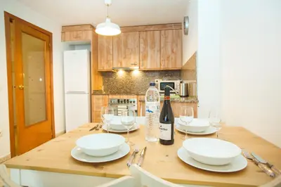 Una cocina o zona de cocina en AL29 Apartamento playa Fenals