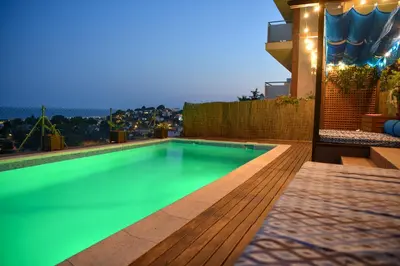 Piscina en o cerca de Villa Miramar Panoramic Views