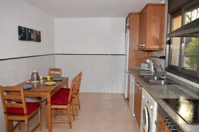 Una cocina o zona de cocina en Villa Miramar Panoramic Views