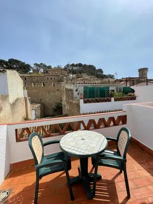 Un balcón o terraza de P&R hostals Maria Rosa