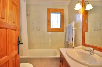 Un baño de Villa Victoria