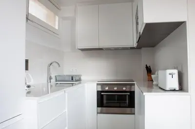 Una cocina o zona de cocina en Playa Canadell MAR P primera línea de mar con terraza - WeHost Costa Brava