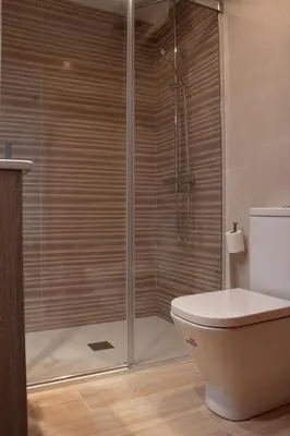Un baño de Playa Canadell MAR P primera línea de mar con terraza - WeHost Costa Brava