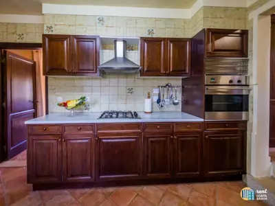 Una cocina o zona de cocina en Villa Violeta en Mas Nou Platja d'Aro