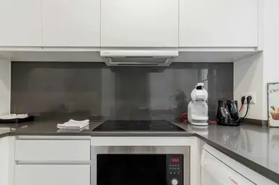 Una cocina o zona de cocina en Bonaventura 4 Restored Apartment in Heart of City