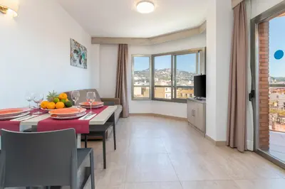Plano de Marina Beach Apartaments - Sea views in the heart of Lloret