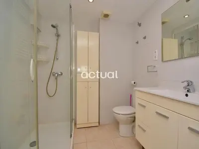 Un baño de SUNTOWER I 13