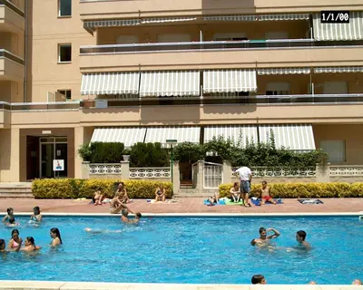 Piscina en o cerca de APCOSTAS Ses Illes