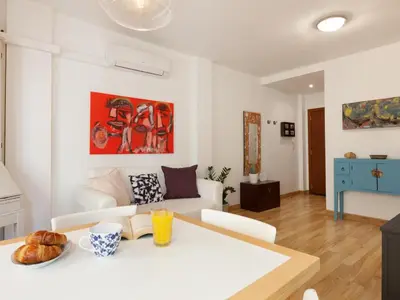 Zona de estar de LETS HOLIDAYS Attractive apartment in costa brava