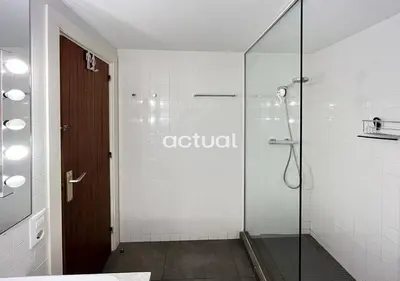 Un baño de SANT JOSEP 3E