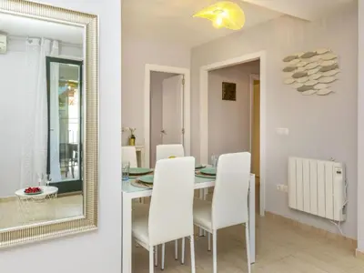 Plano de Apartment Mitsu by Interhome