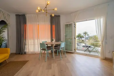 Zona de estar de HomeHolidaysRentals Eiffel - Costa Barcelona