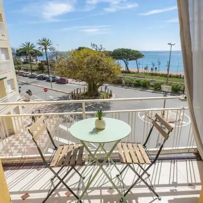 HomeHolidaysRentals Eiffel - Costa Barcelona