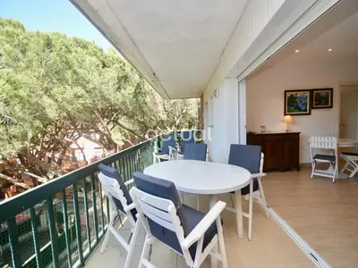 Un balcón o terraza de CAPISA ESC D-6
