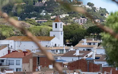 Vista general de Calella de Palafrugell o vista desde el apartamento