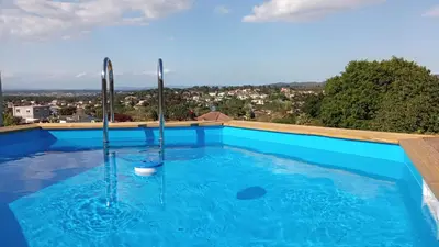 Piscina en o cerca de Villa Blanca 10 minutos de la Playa Costa Brava