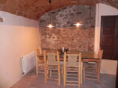 Plano de BAIX EMPORDÀ. Increíble casa en pueblo medieval