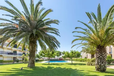 Piscina en o cerca de Costa Brava E-4