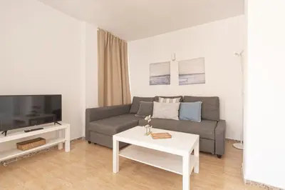 Una televisión o centro de entretenimiento en New BORODIN FAMILY AB